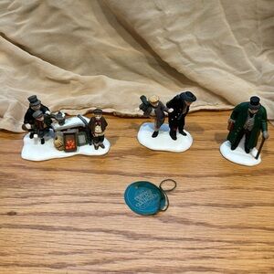 NIB Dept 56 “Oliver Twist” set of 3 figurines